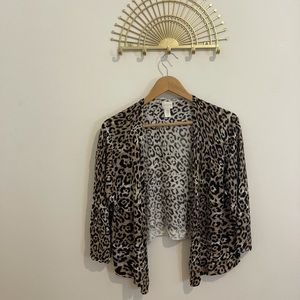 CHICOS~ Flowy Cheetah Print Cardigan, 3/4 sleeves